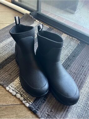 Black Slip-On Ankle Muck Boots